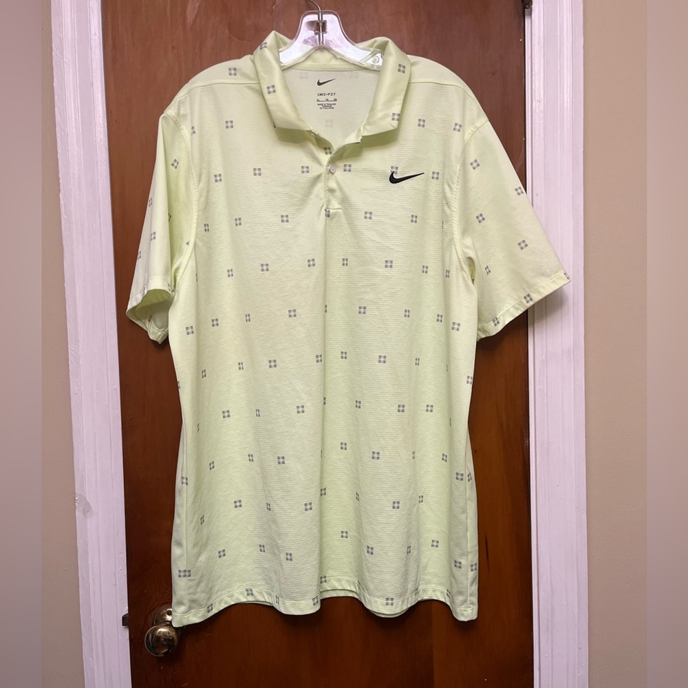 Nike‎ Dry Fit Men’s Light Greenish Yellow Polo Shirt Casual Soft Fabric XL